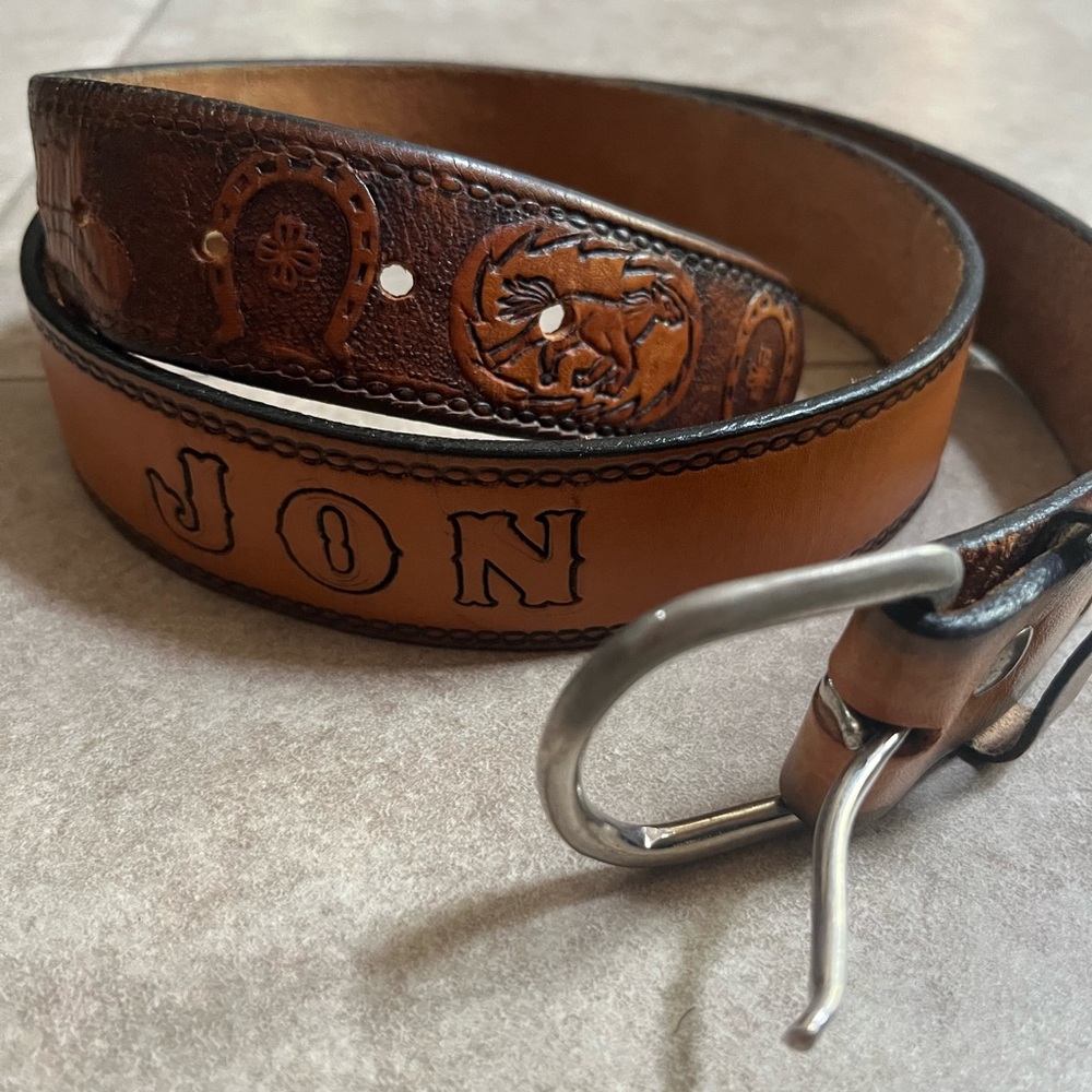 Mens Cowboy Western Horseshoe Tooled Genuine Leather Customized JON Brown Belt